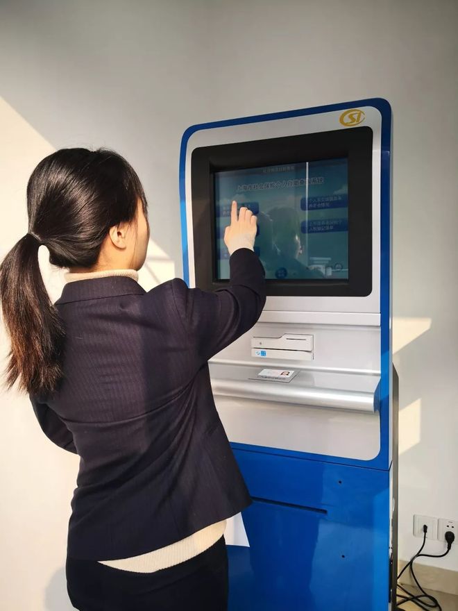 亳州24小时套医保卡回收(24小时套医保卡回收什么意思)