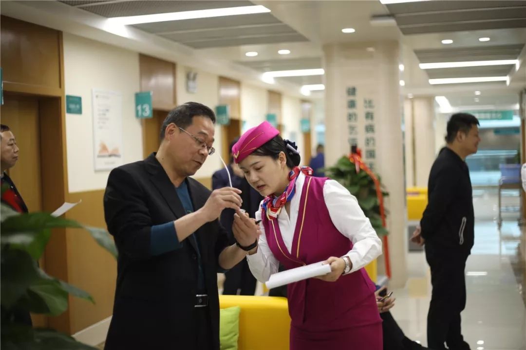 亳州24小时套医保卡(北京医保卡使用指南)